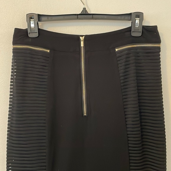 CACHE Black Zipper Sheer Panel Pencil Skirt - Picture 4 of 5